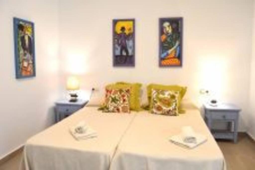 Apartamento Veedor Bulevar De Los Suenos Cadiz Luaran gambar